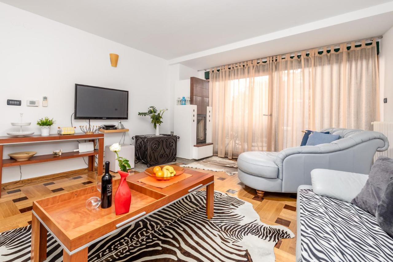 Lux Apartmani Опатия Экстерьер фото
